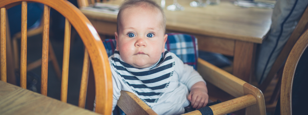 11 Activities To Entertain Your Baby Or Toddler When Out For Dinner