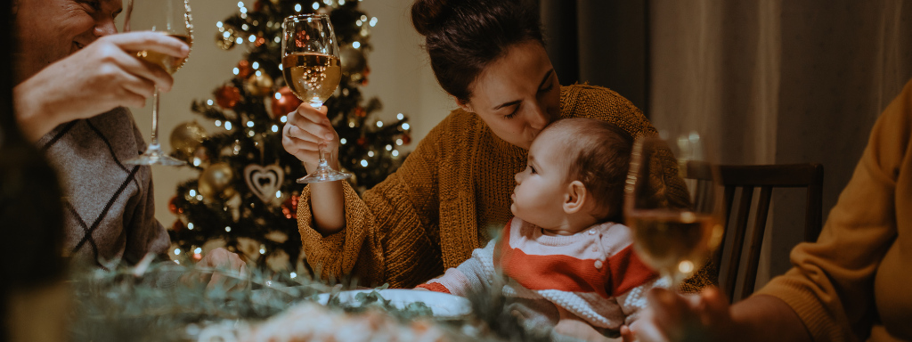 9 Cheap and Easy Christmas Days Out With A Baby 